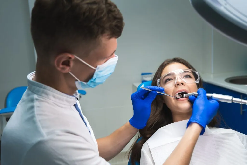 Who Is the Ideal Candidate for Laser Teeth Whitening Ellesmere Port?